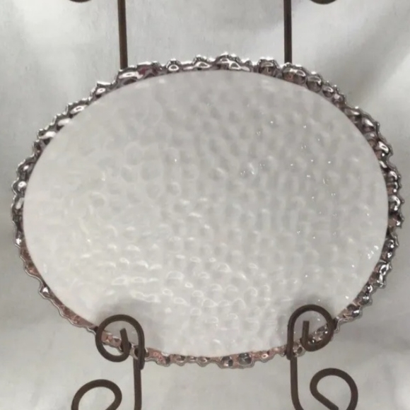 Luna Park White Embossed Oval Serving Plate Silver Rim Dishwasher Safe 11" - Picture 1 of 4